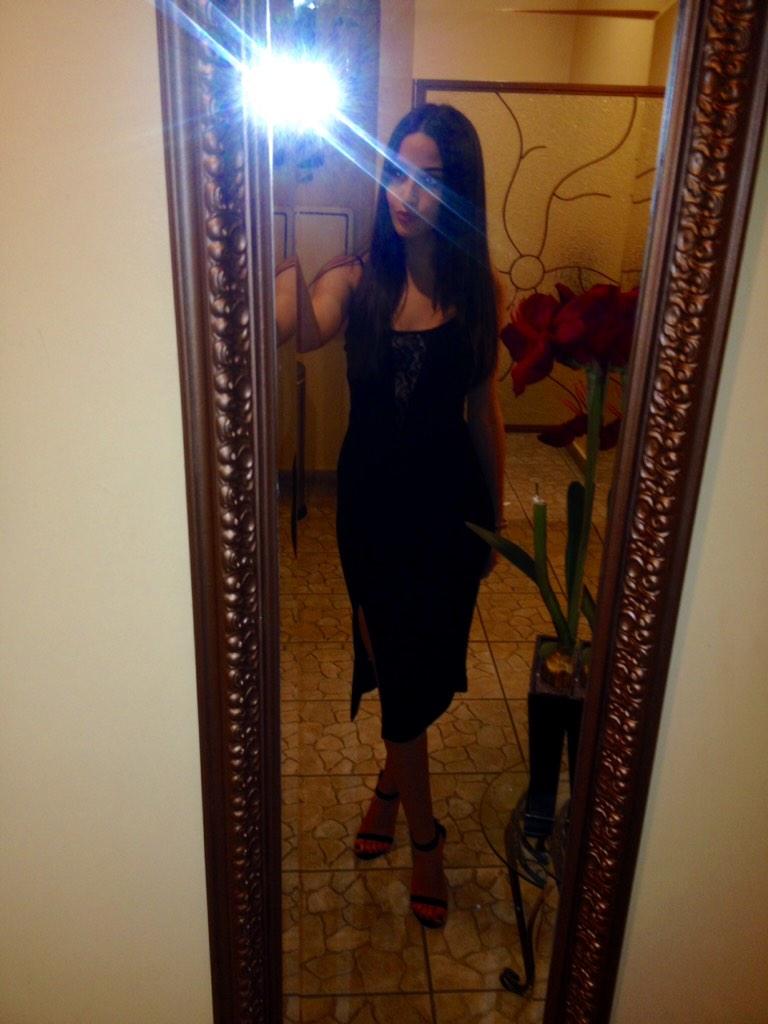 _shitIsay's tweet photo. Late... #fuckingflash http://t.co/ruEot1pPdd