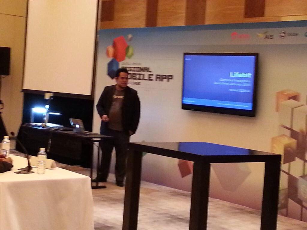 globelabs tweet picture