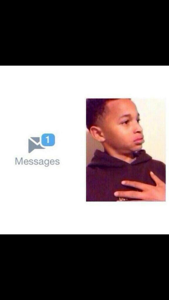 cchillzone's tweet image. When i get an unexpected dm