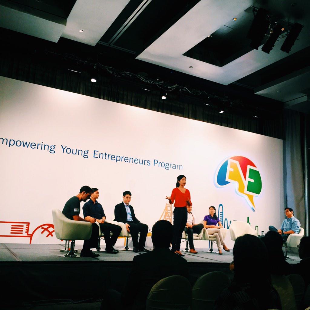 kalinaking's tweet photo. #Jobdoh's #MaryCheung wins crowd with pitch for temp job market that's reliable transparent efficient #googlehkEYE http://t.co/PAz1pGIYLq