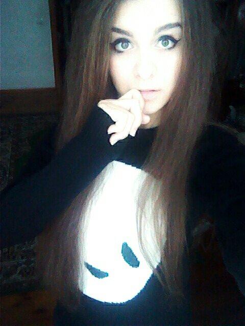 KateValess tweet picture
