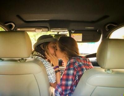 ♡ (@lovingisqueer) on Twitter photo 