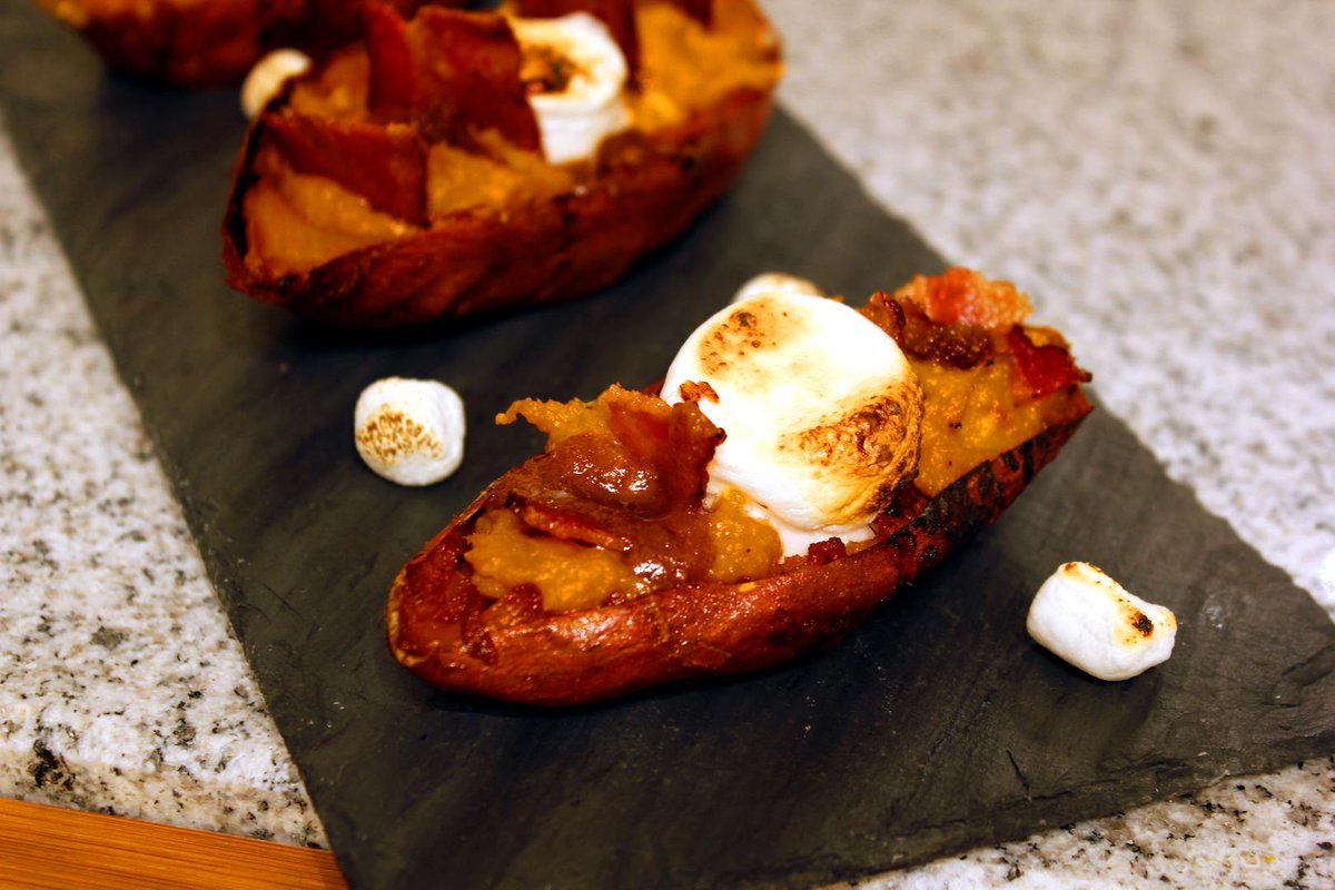 RotioFood's tweet photo. @davidchang #Budlight #Budweiser and #SweetPotato #Skins #theantiturkey #ditchtheturkey http://t.co/6wTOiJ1K8T http://t.co/VZHJNifG9O