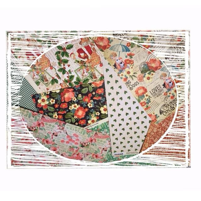 Ja tenim els papert de nadal,no triguis a venir a buscar els teus, que les festes ja són aquí!!