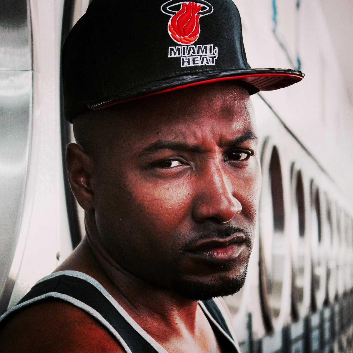 TrePlus6's tweet image. C.O. @captainco9   reverbnation.com/coreyevans Tre+6 @MoneyMarkDiggla  Follow Tre+6