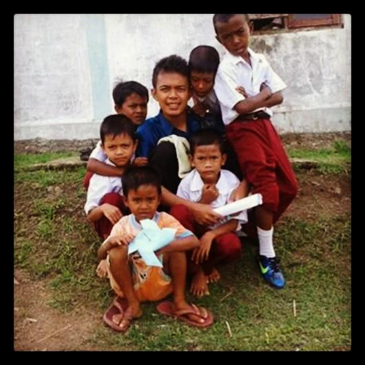 adhie_sinichi's tweet photo. Semoga kepedulian  pendidikan terlahir untuk mereka..SD Lapeng, Pulo Aceh...@IndosiarID @DTerongShowID #ilikedangdut http://t.co/nyMoxbyhSf