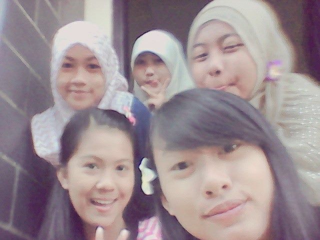 Nisa Afida Izati (@nisaafidaizati) on Twitter photo 