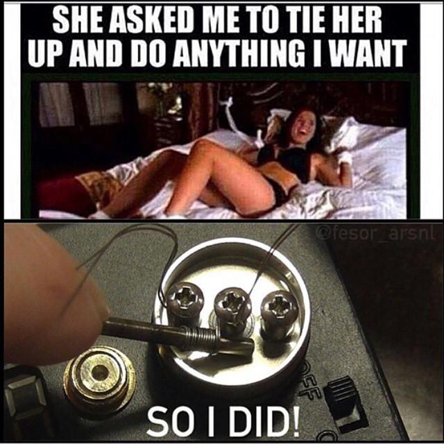 ImTheDoctor50's tweet photo. She told me too lol #vapelyfe #vape #vapor #vapefam #vapeislife #authenticsonly #ameravape #vapeporn #altitudejui... http://t.co/FXB7nlMrUA