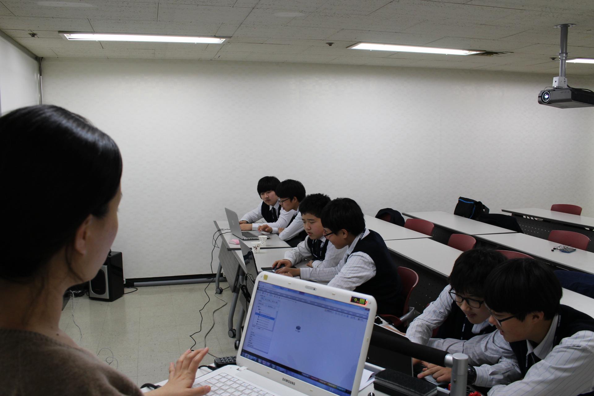 윤중중학교 자전거 펌프