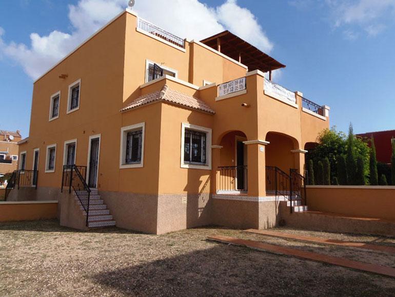 QSDGroup's tweet image. Take a look at this stunning 3 bed townhouse in #OrihuelaCosta 
bit.ly/1tilLam 125,000€