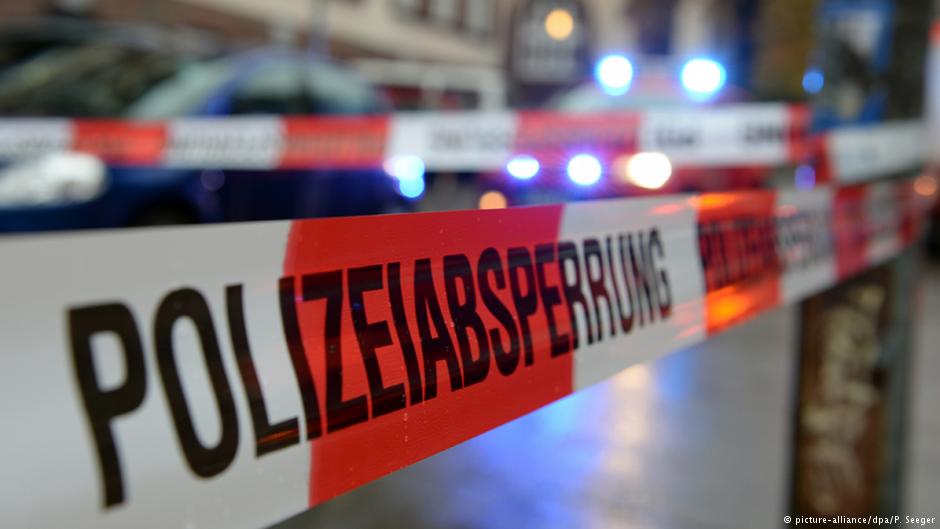 dwnews's tweet image. Two people died in a #gunattack at a home for the elderly in the #German town of #Hamm dw.de/p/1DtzH