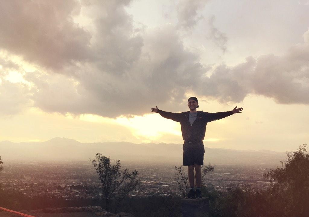 Jack_Kode's tweet photo. Mexico City! #Walkabout http://t.co/fOztnvXRWo