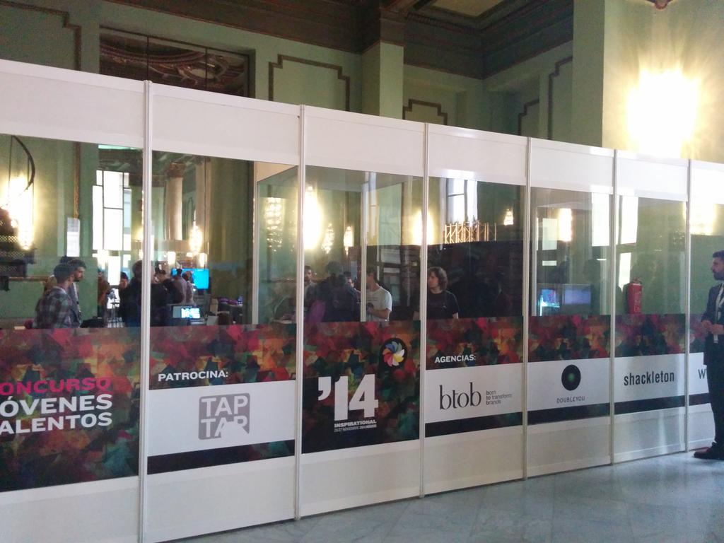 F_Inspirational's tweet photo. Concentrados #jovenestalentos #Inspirational14, gracias a @TAPTAP_Networks @btob_words @shackletongroup @wysitweet http://t.co/rL0iOqjLaH