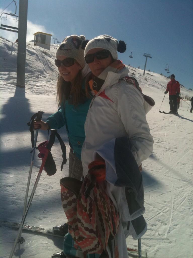 JacquelineAnnDe's tweet photo. Bring on the slopes! Just over a week away for the start of the season! #mwmoment http://t.co/yy0GmZpXgz