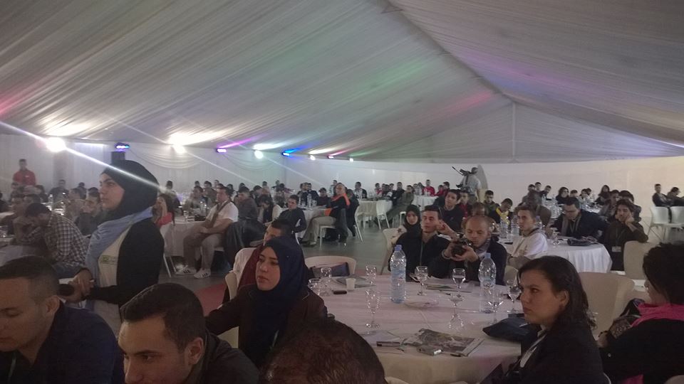 FJAlgeria's tweet photo. En ce moment, conférence / débat La divérsité des participants crée une excellente dynamique d'échange.  #FJAlgeria http://t.co/2eUfMS4xbI