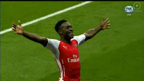 Happy Birthday Danny Welbeck!! Semoga ntar malem cetak QuadtrickO:) 