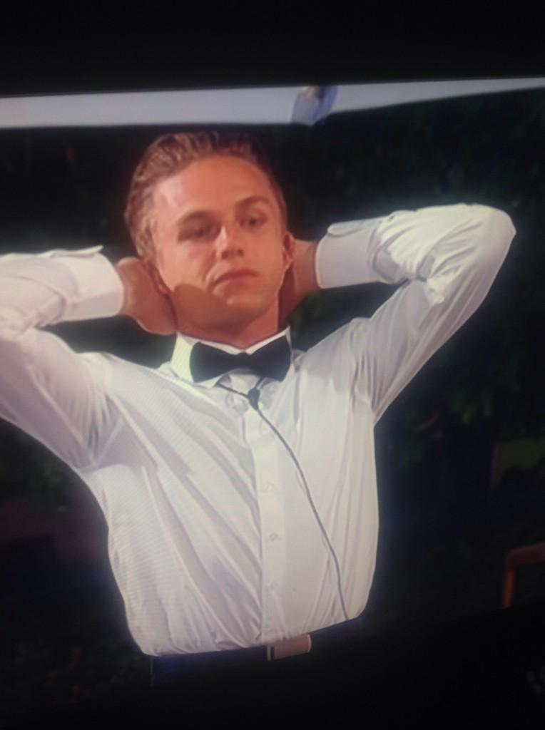 teamryanbbau14's tweet photo. WINNNER! #bbau http://t.co/Ak5YHI3F4T