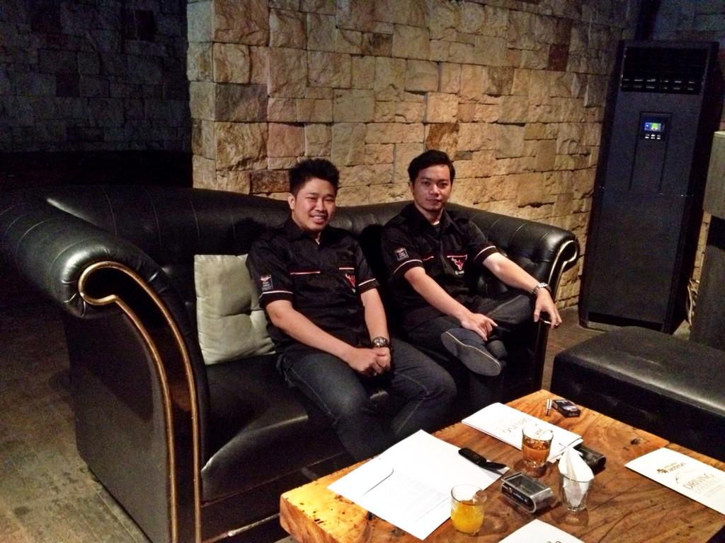 teramissu's tweet photo. Menghadiri acara undangan Pertamina Fastron @fable SCBD cc : @TKCI_JAKARTA @TKCI_Official @ToyotaID http://t.co/DE0Nmght2Z