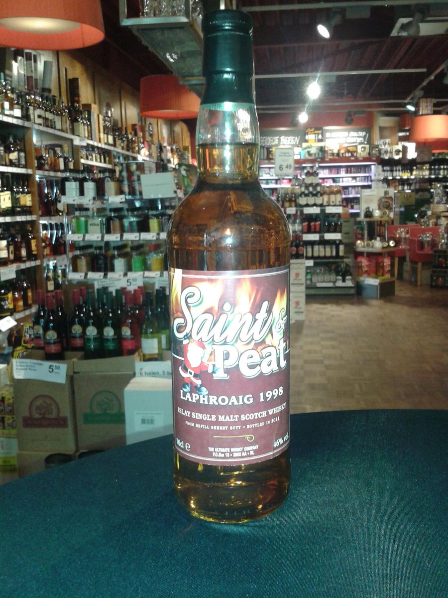 tsjochenmear's tweet photo. Tip voor 'het Heerlijke Avondje' : Saint &amp; Peat Whiskey, verkrijgbaar bij @slijterkooistra http://t.co/ca9HDVwcYT