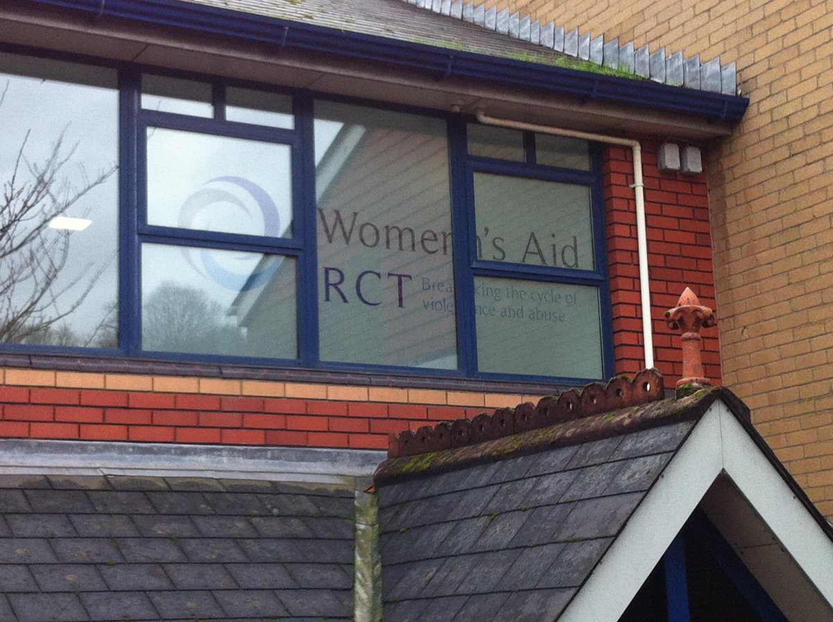 elwynjames's tweet photo. Window graphic just fitted for client - looks great! http://t.co/7UPfxrqMEv