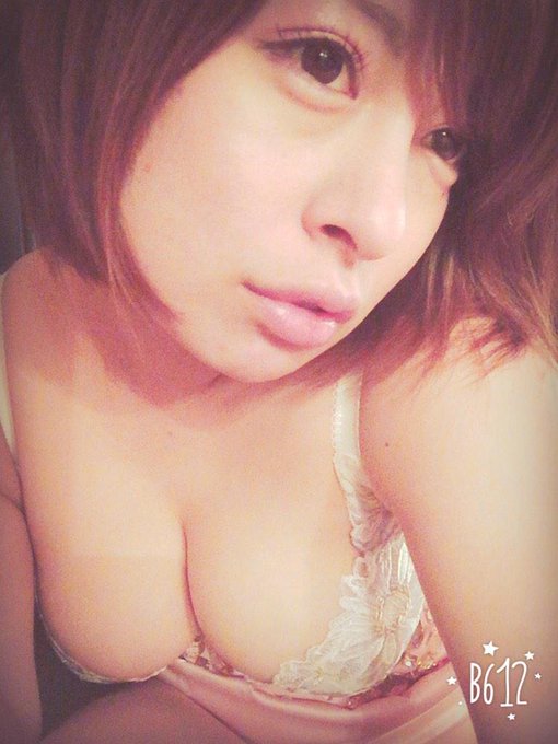 新しい下着で今日は、 テンションを上げた( &acute;∵｀) そして、化粧をせっかくしたので 写メもたくさん撮ってみた♡♡ レア(^^)♡♡ http://t.co/2XZdmhagGI<a href="/tag/mytwitteranniversary"class="tags"><span>#mytwitteranniversary</span></a>