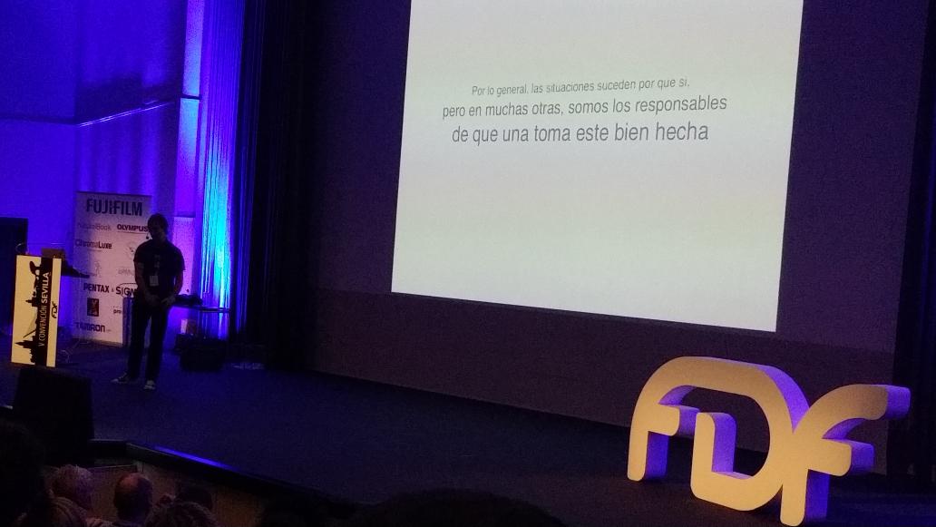 ViviRFoto's tweet photo. #fdfsevilla2014  #fdf   @santiveigavideo http://t.co/e2WjEoeSUG