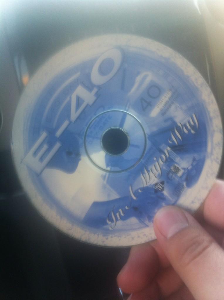 ciscolugo830's tweet photo. Last day of work gotta do it up right @E40 #InAMajorWay bumpin the #DaBumble shit so ganxsta it don't need a hook! http://t.co/xG85mB3ohw