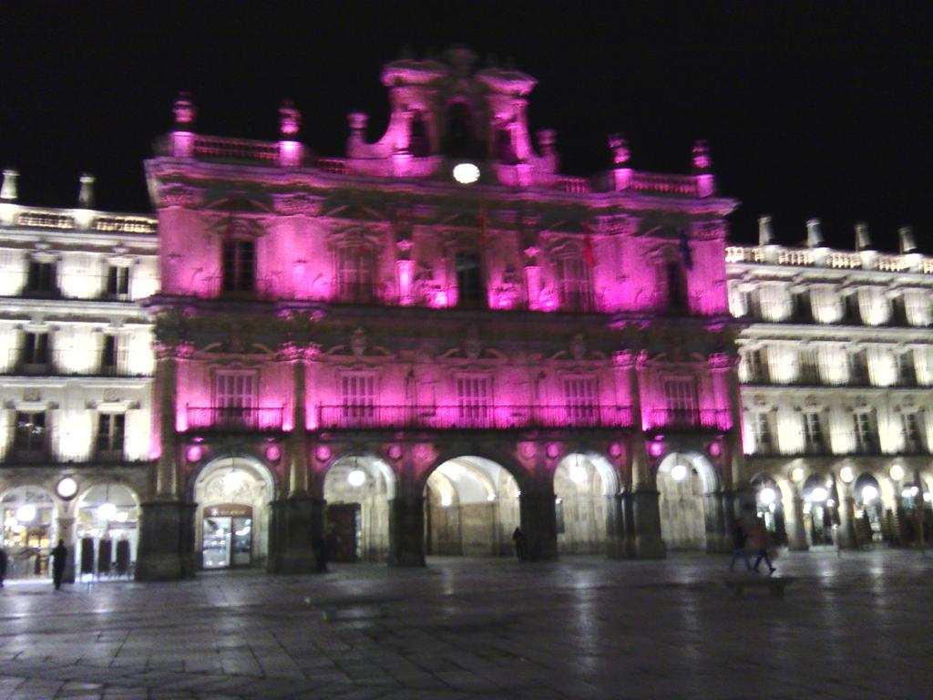 BasiRubio's tweet photo. Plaza mayor salamanca http://t.co/fFolnR80Tm
