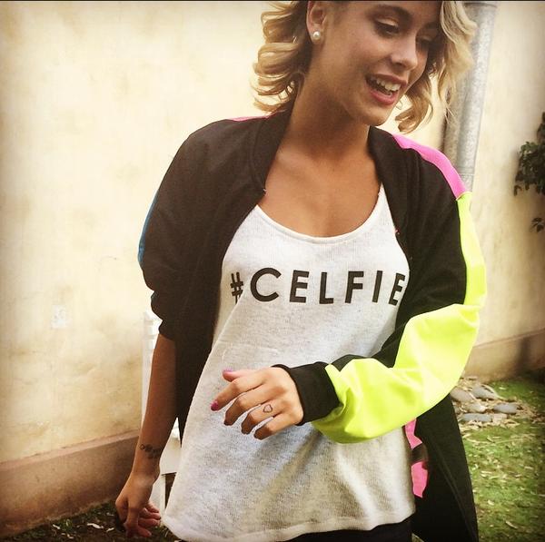 MdsYViolettos's tweet photo. RT TINI STOESSEL 

FAV DAMIEN LAURETTA http://t.co/bbavSLZyqh