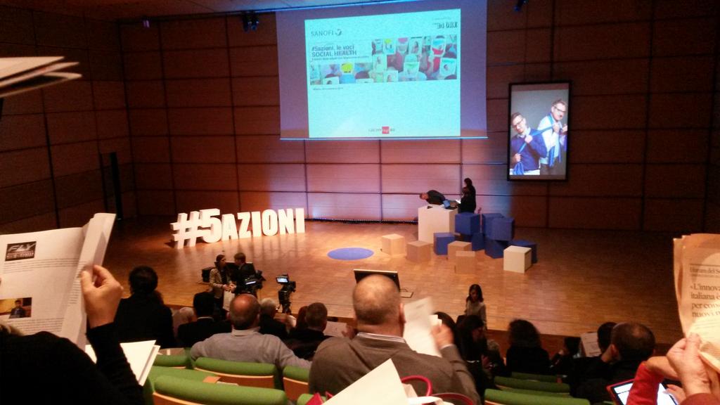 CaregivingItaly's tweet photo. Ci siamo anche noi a parlare di digitale e salute #5azioni #socialhealth http://t.co/mg7O2coBik