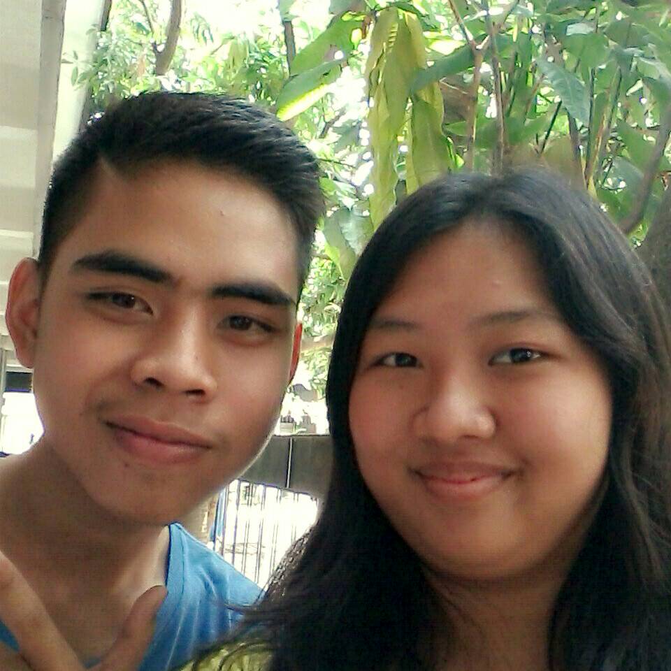 ariqmlya's tweet photo. My friend http://t.co/XmWFCy1OYL