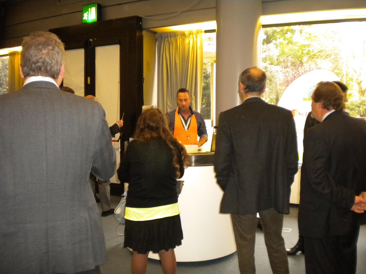 Other pictures of Parliamoci.net of Nov., 25th., 2014!!!