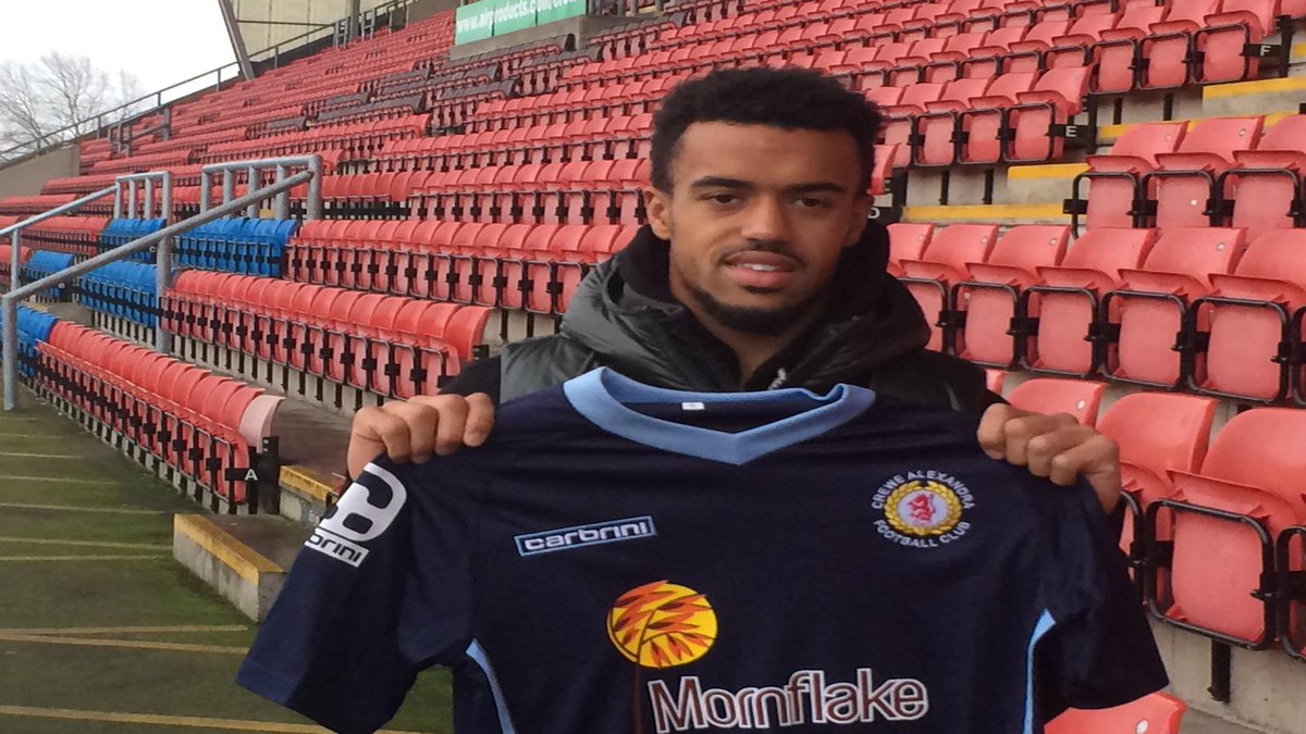 crewealexfc's tweet photo. DONE DEAL: Nicky Ajose joins on loan from Leeds United until 5th January #welcomenicky #crewealex #lufc http://t.co/15Cnz0C0tl