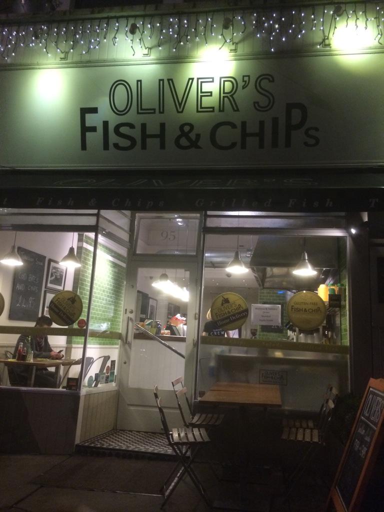 HollyFranks's tweet photo. Good job it's Wednesday #gffish #London http://t.co/XNtcc3SThC