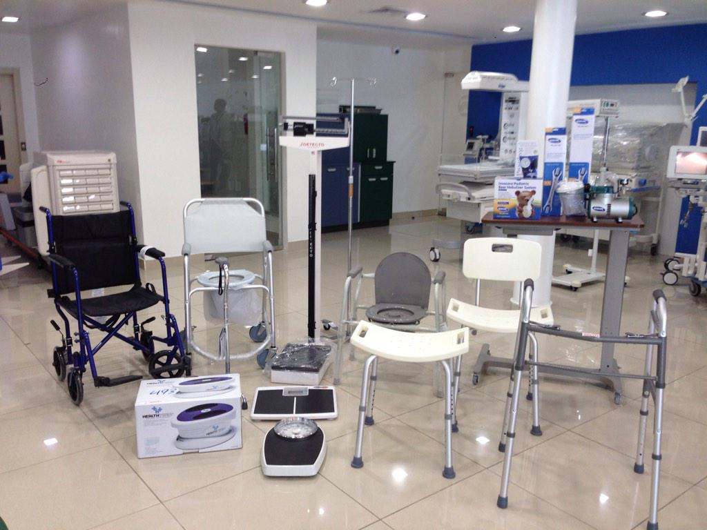 Serviamed's tweet image. Tenemos una gran variedad de productos para el cuidado del paciente en el hogar. Aprovecha nuestro 20% de descuento