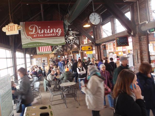 The crowd is here Stocking up for tomorrow. We are open until 3pm.