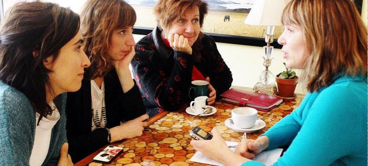 BVAllaitement's tweet photo. La nourrice et l'amante, plaidoyer pour une réconciliation. Riche discussion sur @PlaneteF http://t.co/3hjFo3jrlG http://t.co/OzY6cdZAap