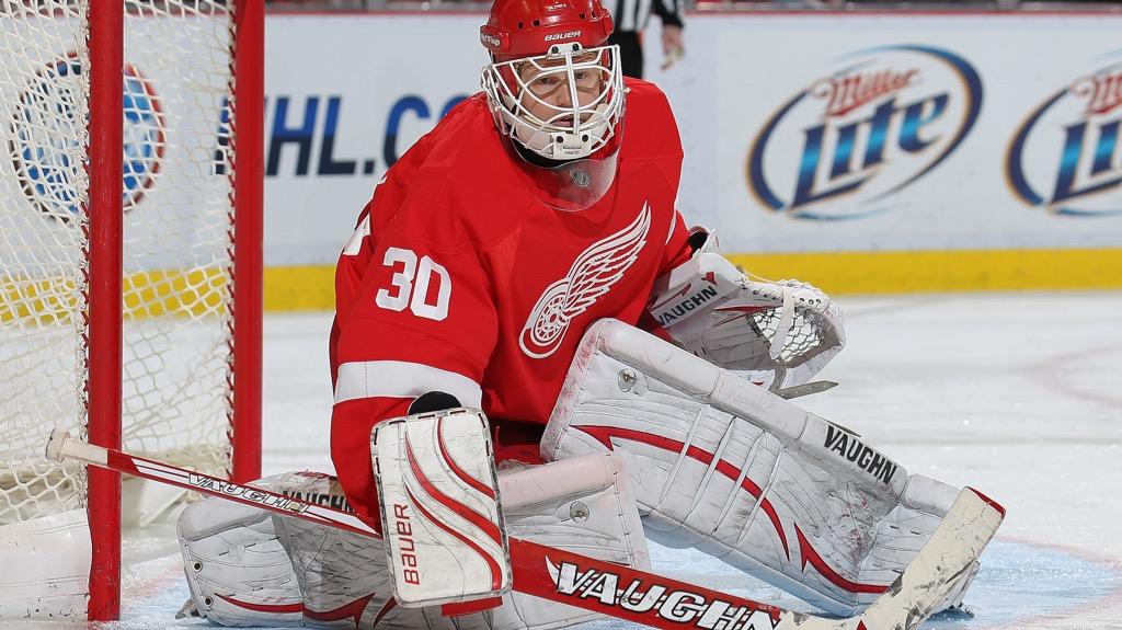 Happy 42nd birthday Chris Osgood   