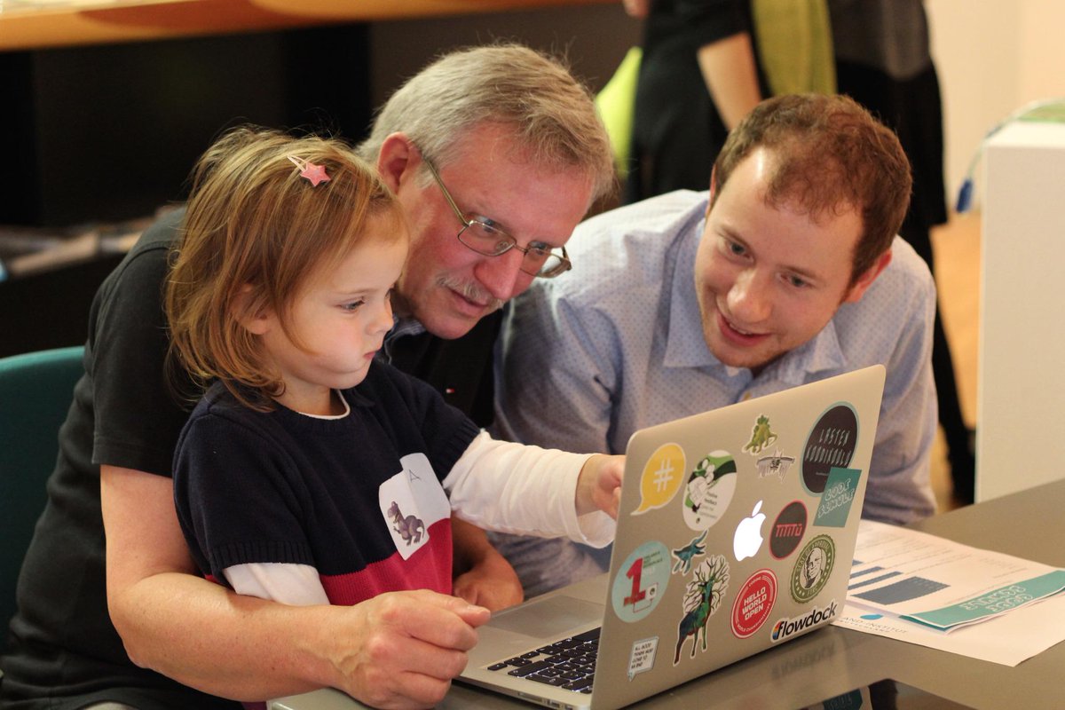 richeterre's tweet photo. I wrote a little something about how we teach kids to code. http://t.co/RvfDwukIvV #codeschule #koodikoulu http://t.co/qAwSgOmomt