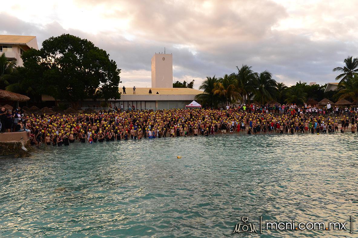 IRONMANtri's tweet photo. Good luck to everyone racing at Ford #IMCozumel! Visit http://t.co/YANSkAEBxw or follow @IRONMANLive for coverage. http://t.co/UJF2jxOnBn