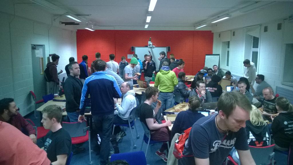 damienC40's tweet photo. @GMITOfficial #gmithackathon fun started, first apps already published. http://t.co/QXyfbdS76Y