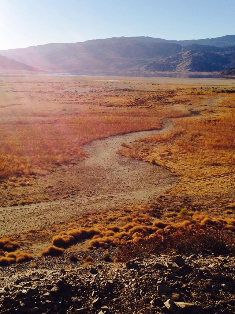 jenlovesheroes's tweet image. @RedCrossLA #drought and #fireconditions are no joke at what WAS #lakeisabella in #kerncounty