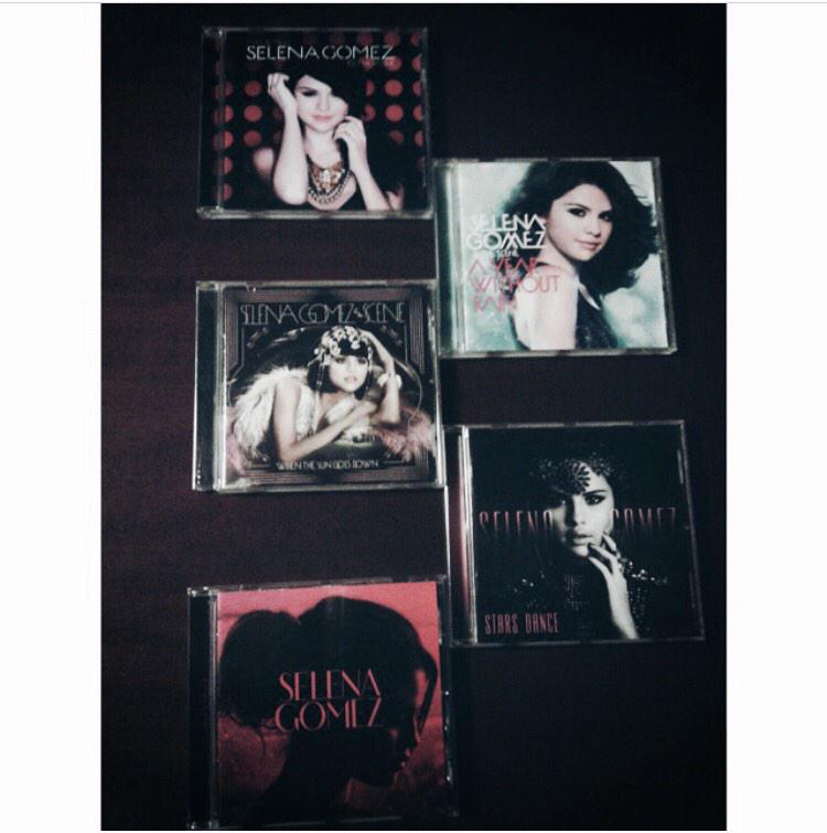 abtelllois's tweet photo. Reflecting. Beyond blessed. Wait till you hear what's next... For You is available at @Target http://t.co/RutBnPlOPj