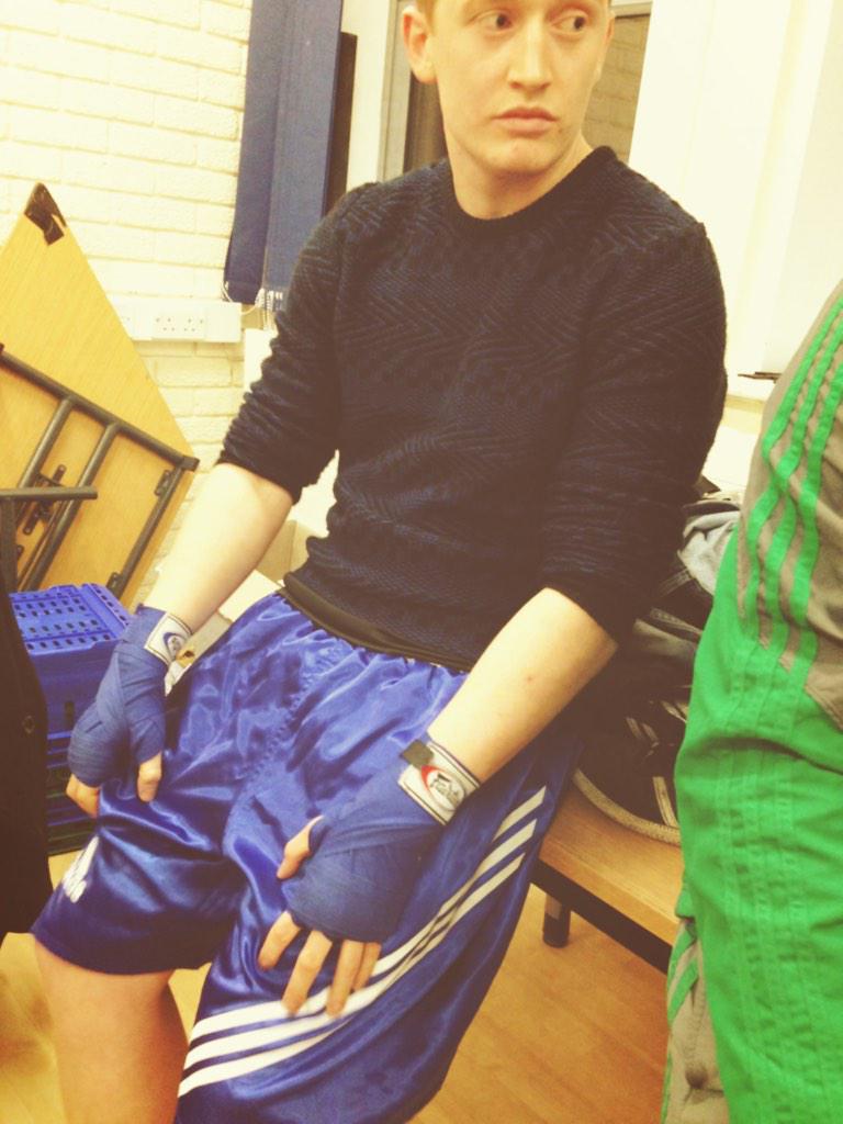 Backstage cam: George wrapping up for his fight. The time is almost here