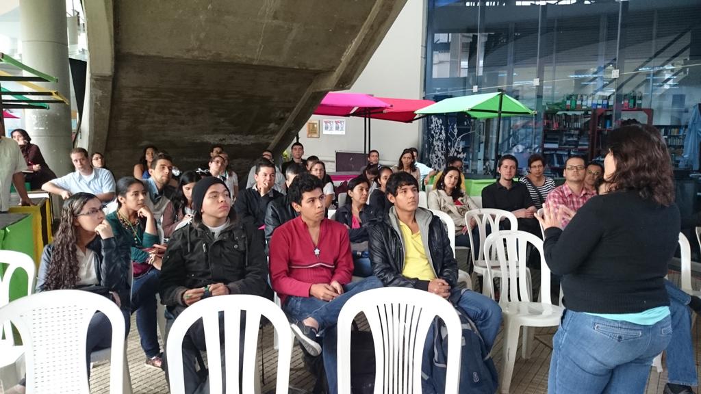 Red_Conectados's tweet image. PITCH #Emprendedores asumen el reto de vender su #empresa en un minuto. @Parque_E @infocreame @Ruta_n