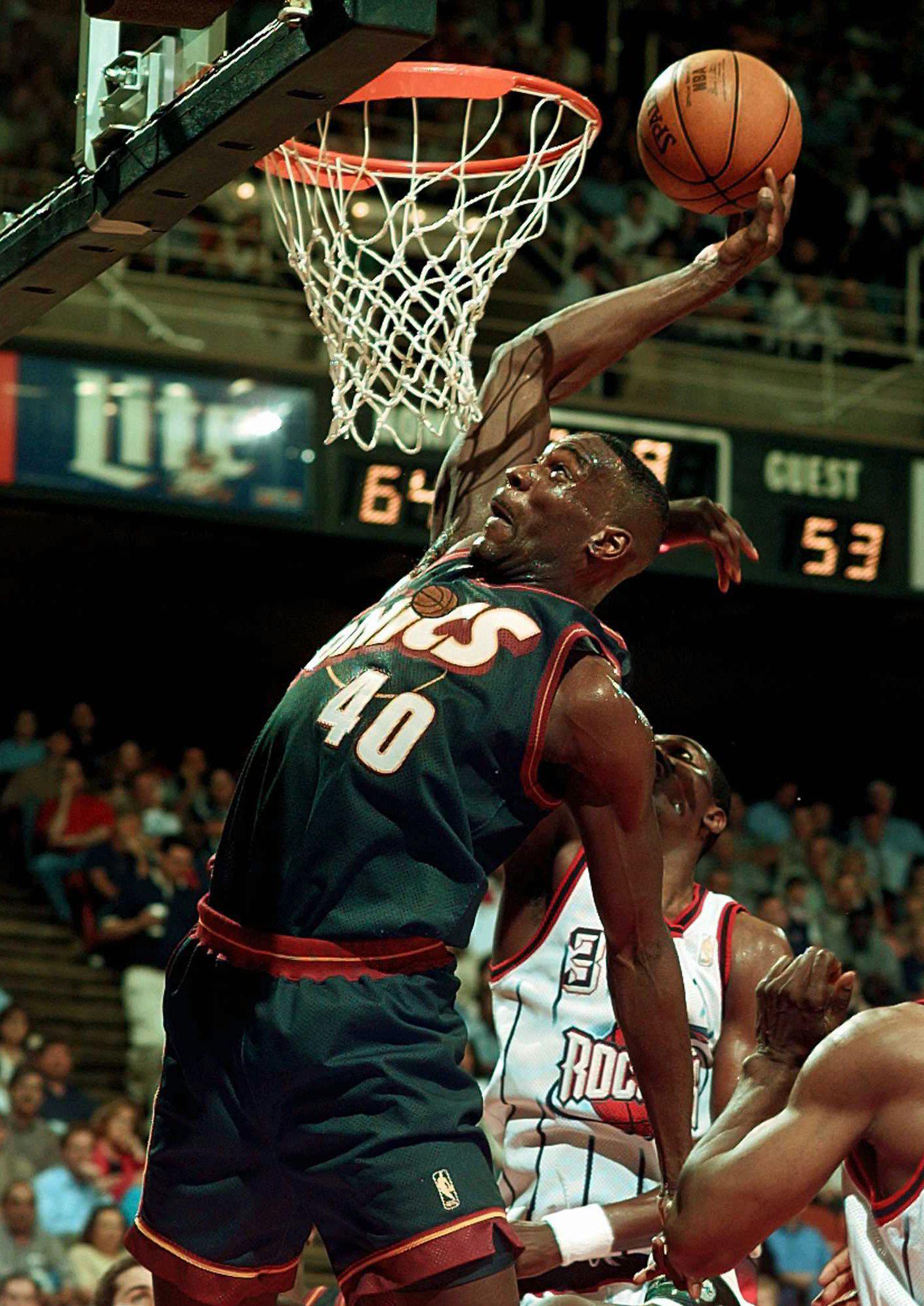 Happy birthday Shawn Kemp!!! 