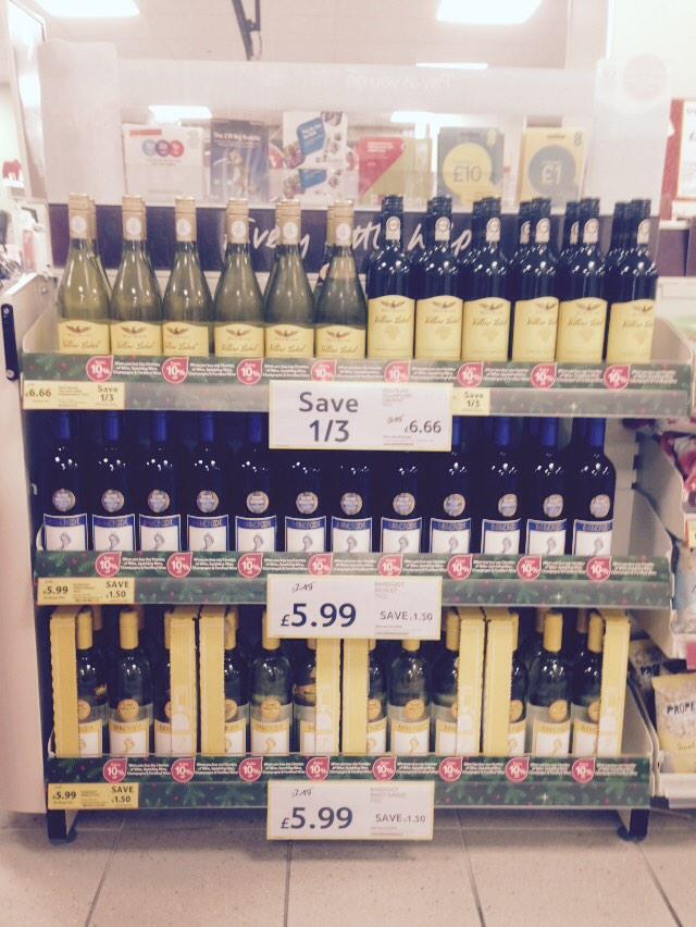 TescoSouthgate's tweet photo. Maximising trade space with this great offer on wine @TescoSouthgate @kev_mchugh @TradeItTweetIt @I_Am_Rammo http://t.co/ty0wgUo71z