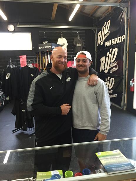 TroyPSilva's tweet photo. Shout out to my boy David Oppenheim @D_oppenheim24 from @USC_Baseball for stopping by!!! http://t.co/grZh34lX9M