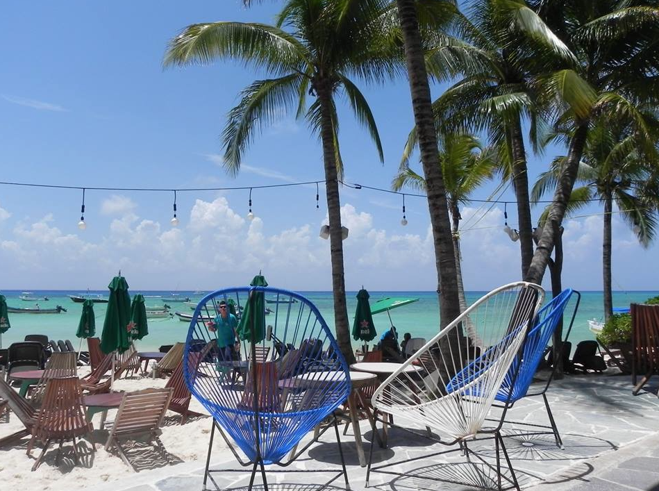 MarcoBeteta's tweet photo. #MBbePresent 7 lugares que no puedes perderte en Playa del Carmen http://t.co/EUaHnWlic7 @AquilesChavez http://t.co/ofVAoDO8K5