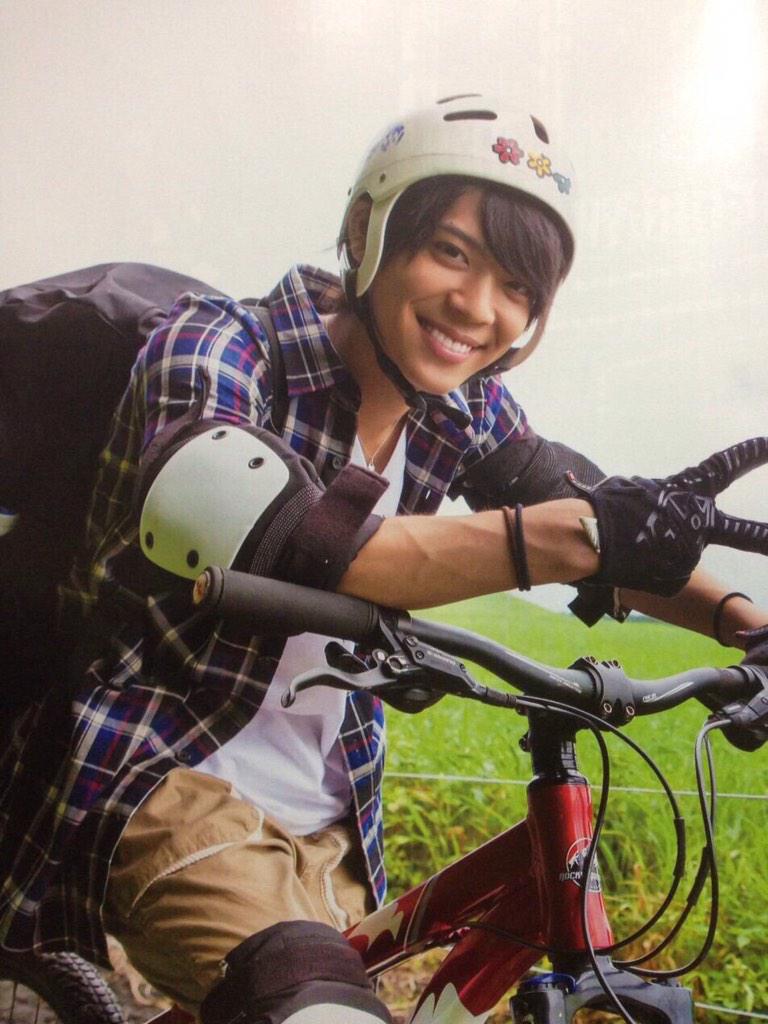 genki_iyg's tweet photo. 聡ちゃん誕生日おめでとう(^-^)
聡ちゃん最近ほんとかっこよくなったよね💓
ほんとに聡ちゃん大好きです💓
これからも聡ちゃん、SexyZoneも応援してます！

#松島聡誕生日 http://t.co/JpRW1oXWST